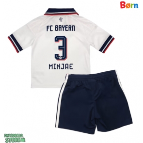 Bayern Munich Kim Min-jae #3 Replika Babytøj Udebanesæt Børn 2026-27 Kortærmet (+ Korte bukser)